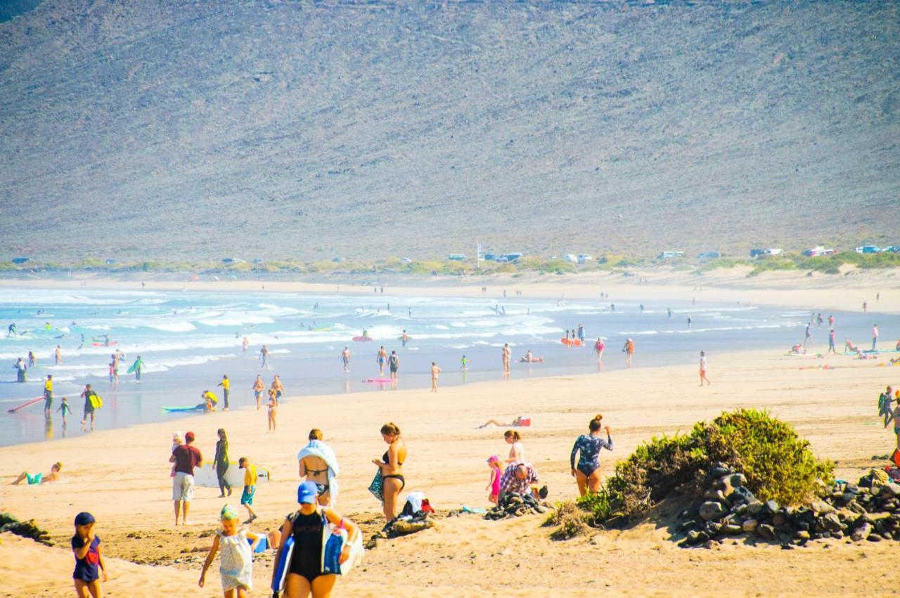 Seaview Famara 2 Apartment Bagian luar foto